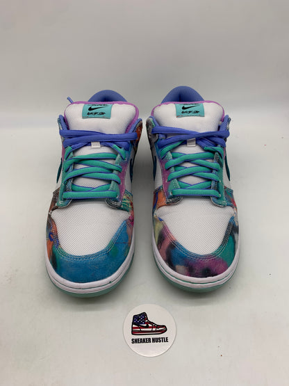 Nike SB Dunk Low Futura Laboratories Bleached Aqua