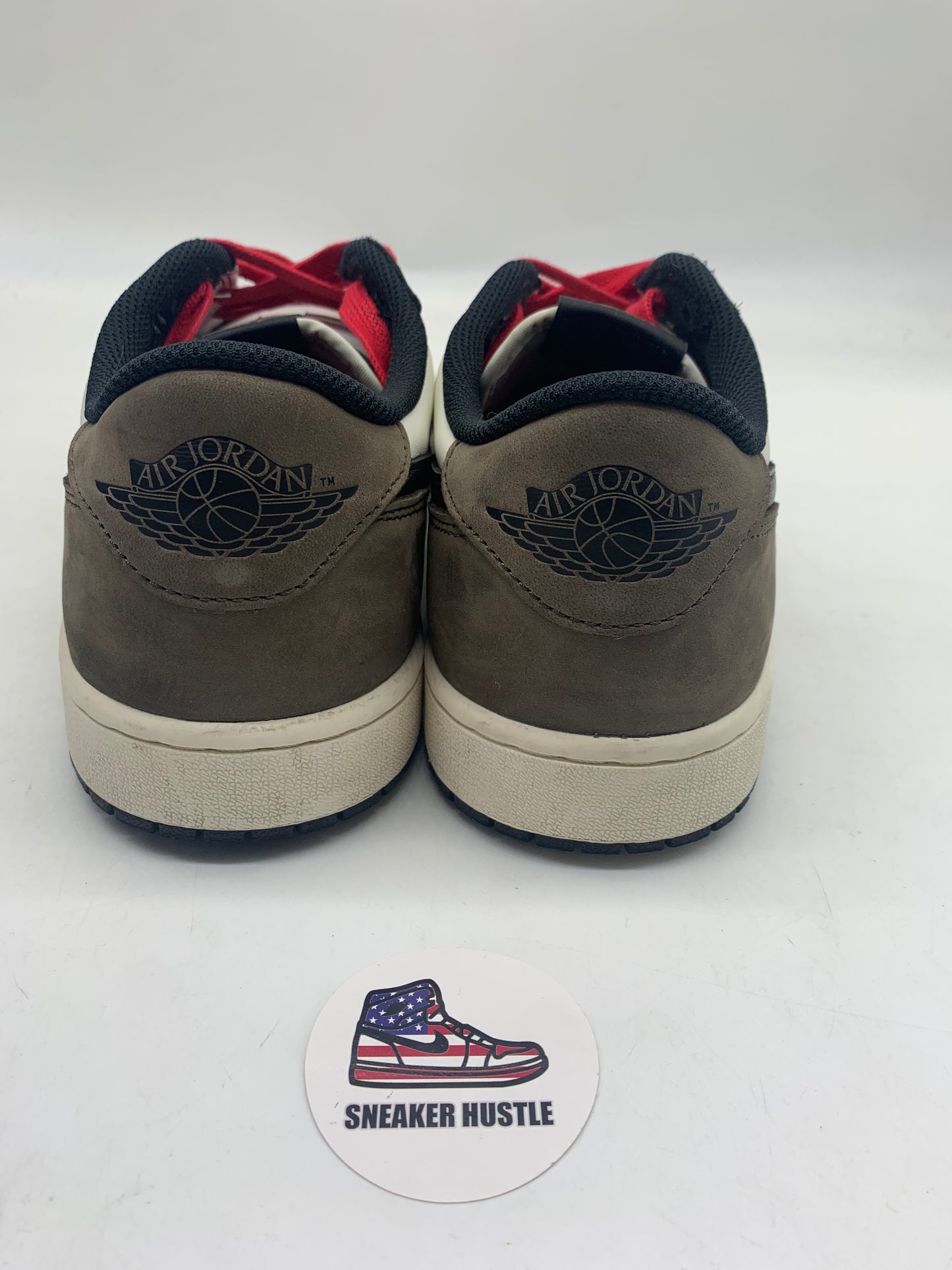 Jordan 1 Retro Low OG Mocha