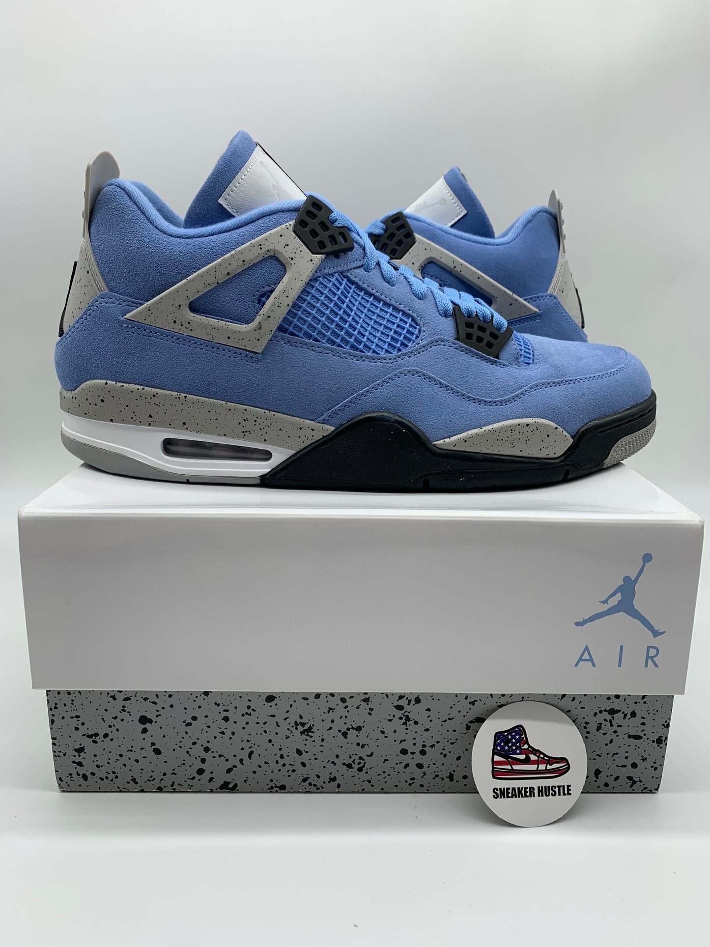 Jordan 4 Retro University Blue