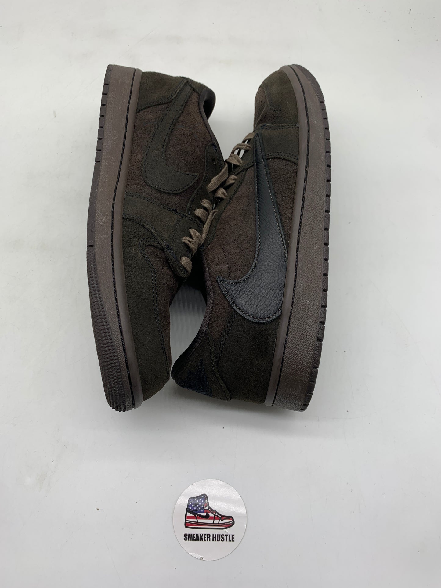 Jordan 1 Retro Low OG SP Travis Scott Velvet Brown