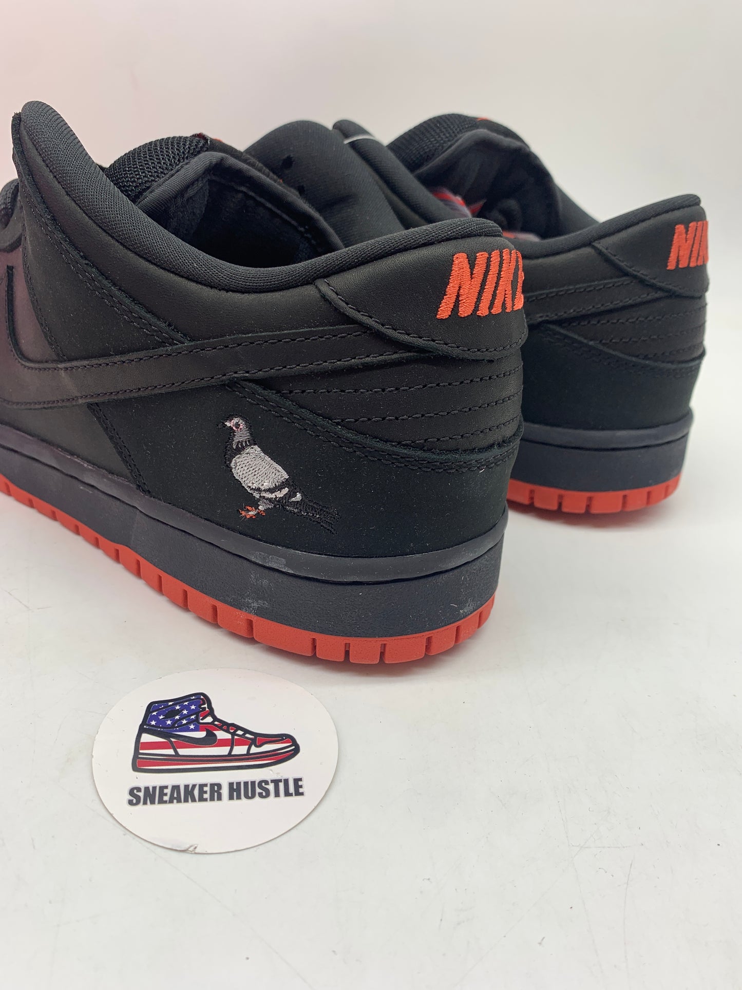 Nike SB Dunk Low Black Pigeon
