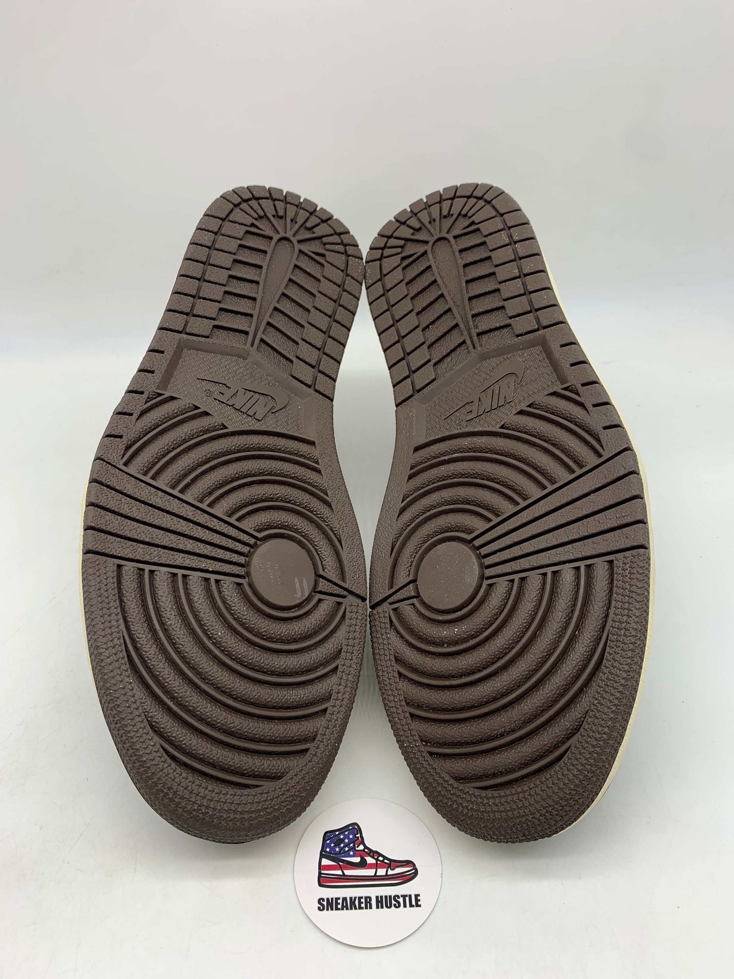 Jordan 1 Retro Low OG SP Travis Scott Mocha