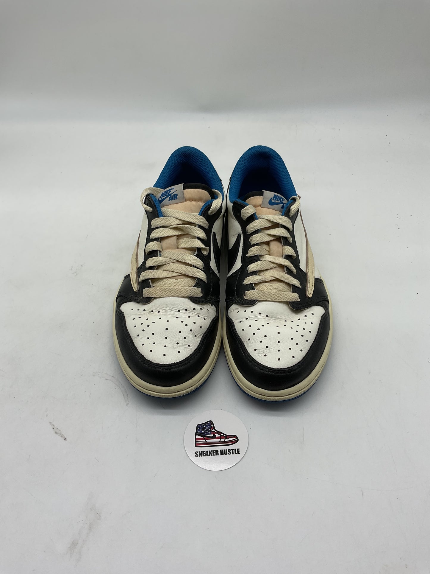 Jordan 1 Retro Low OG SP Fragment x Travis Scott