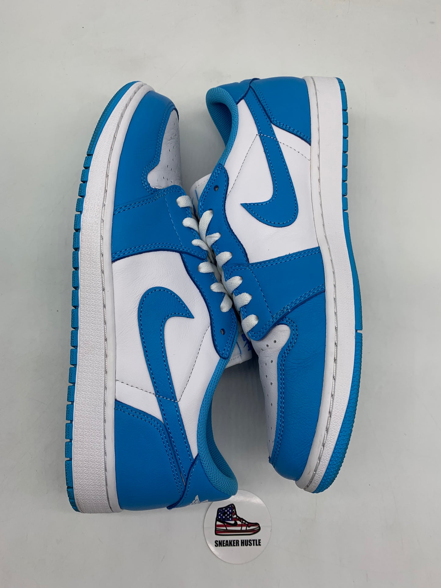 Jordan 1 Low SB UNC