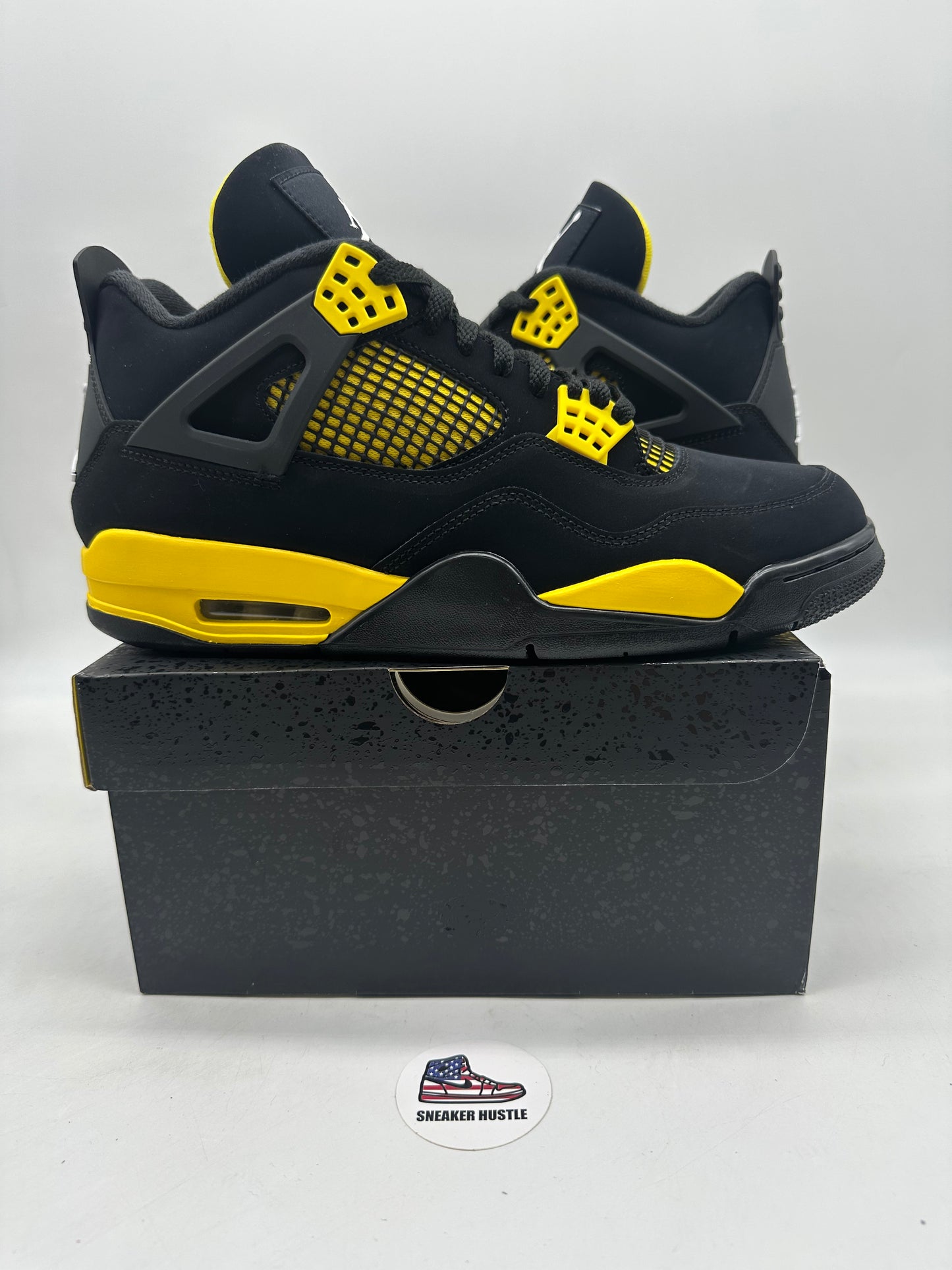 Jordan 4 Retro Yellow Thunder (2023)