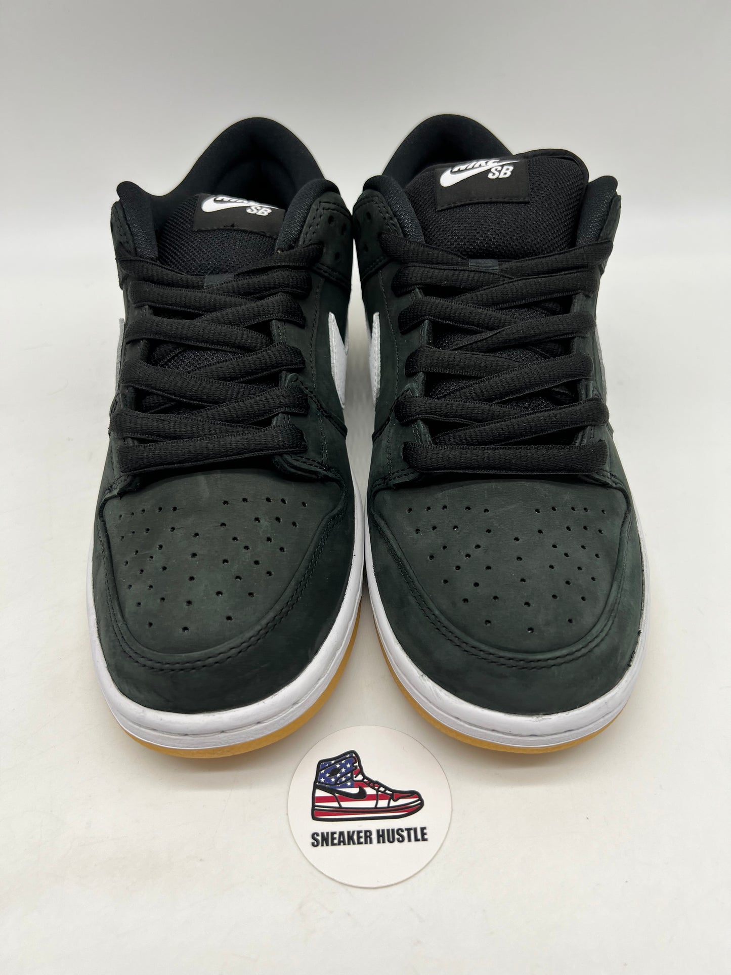Nike SB Dunk Low Pro Black Gum