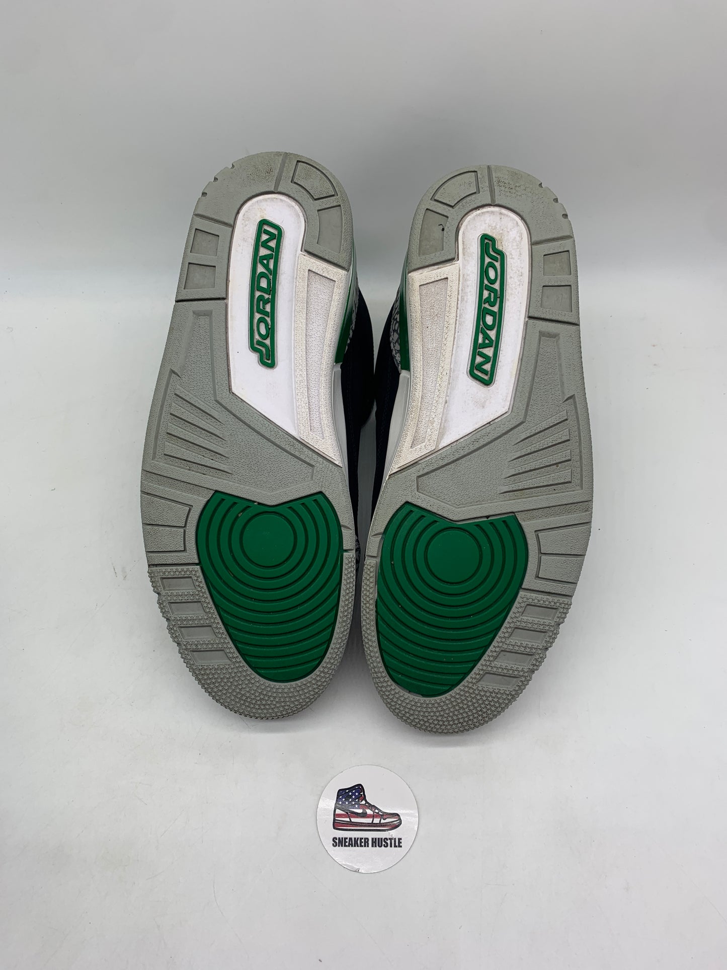 Jordan 3 Retro Pine Green