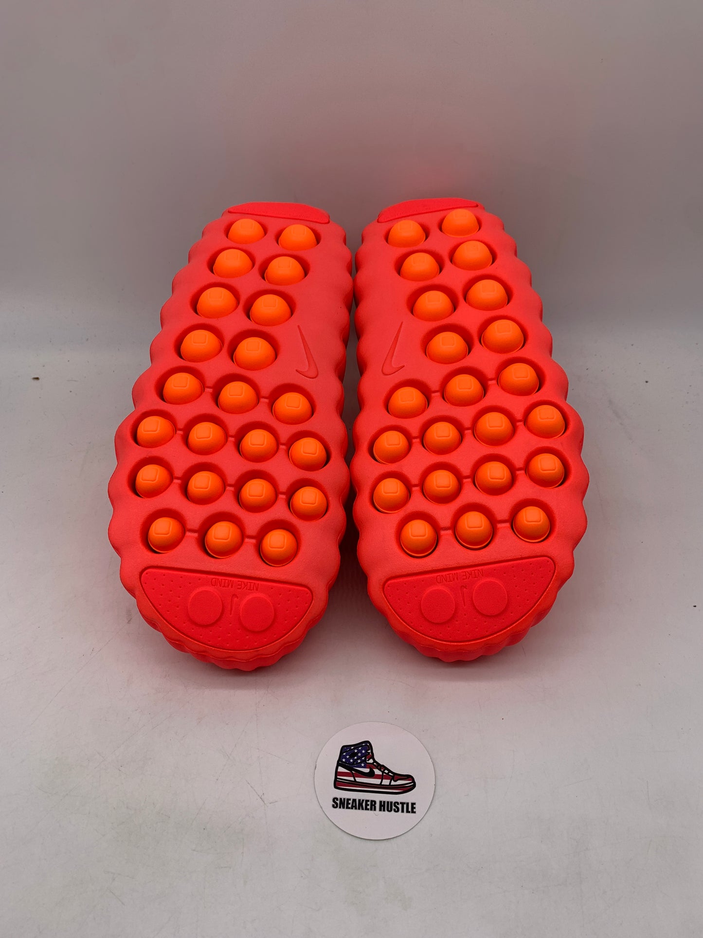 Nike Mind 001 Slide Solar Red