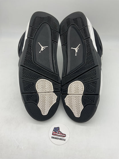 Jordan 4 Retro White Thunder