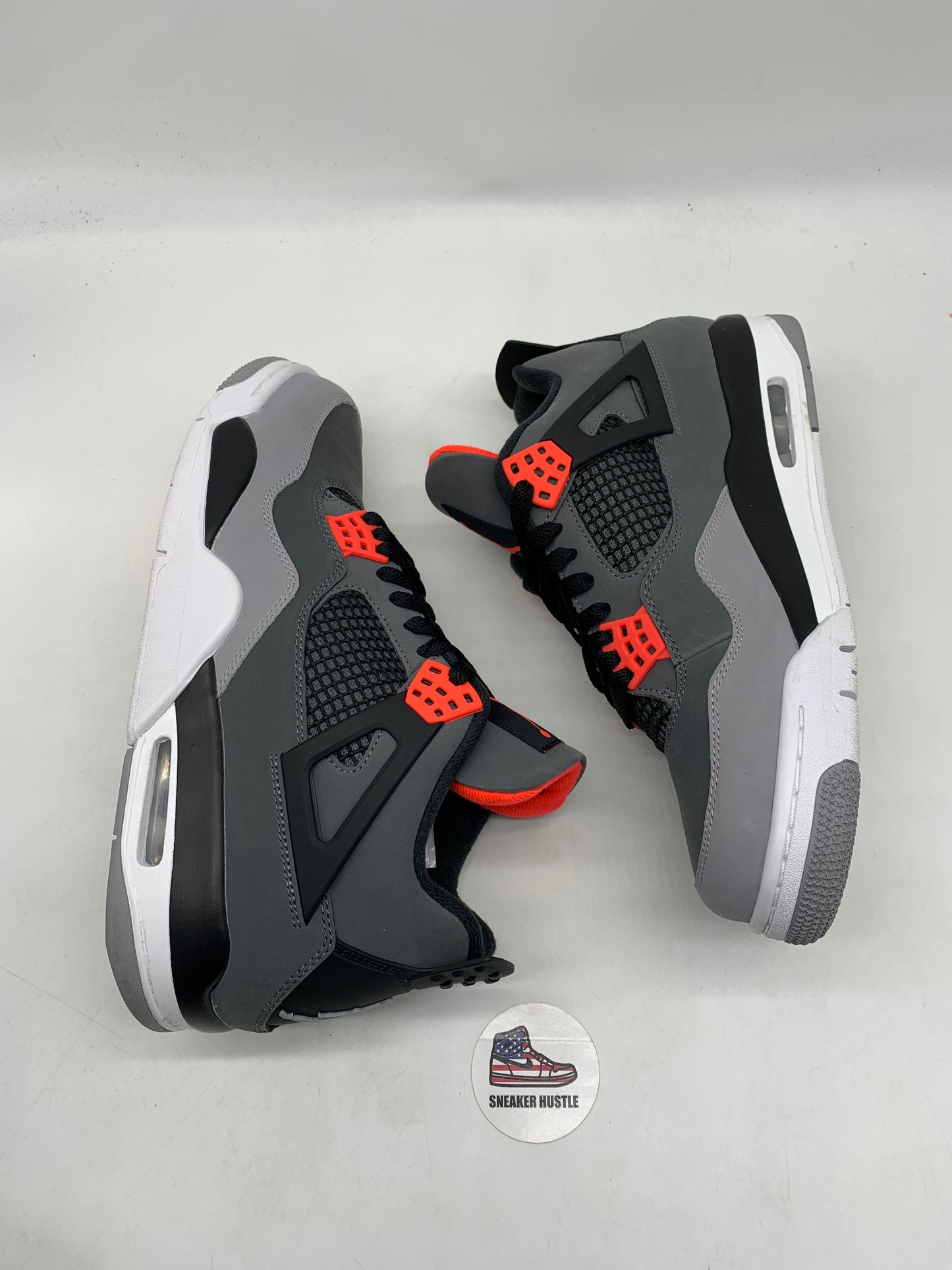 Jordan 4 Retro Infrared