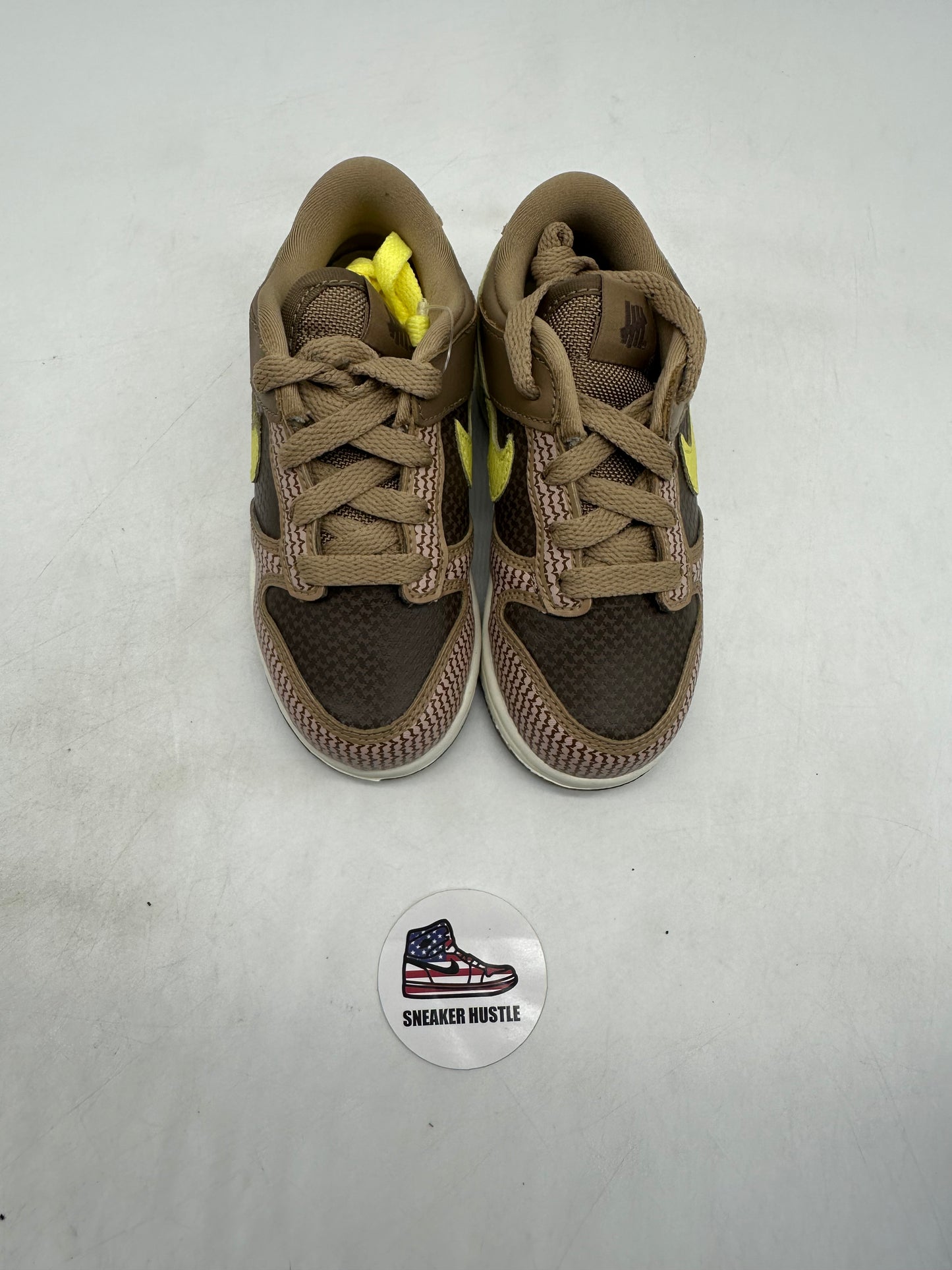 Nike Dunk Low Undefeated Canteen Dunk vs. AF1 Pack (TD) 10C