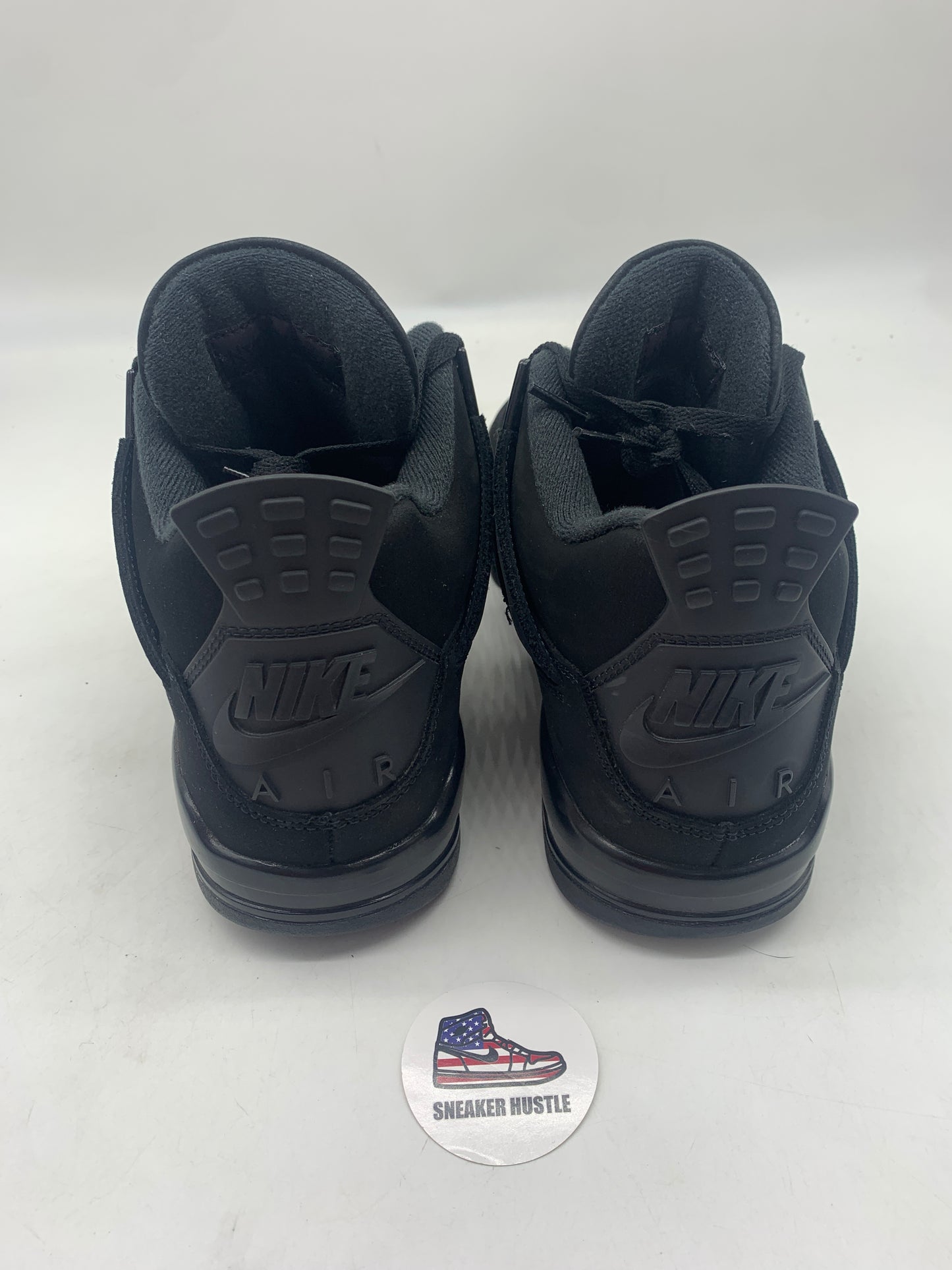 Jordan 4 Retro Black Cat (2025)