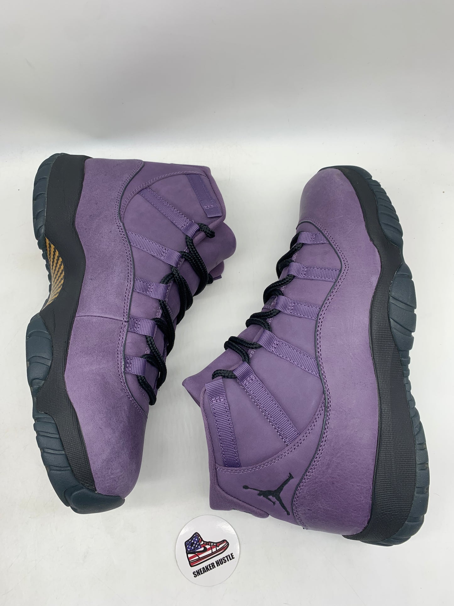 Jordan 11 Retro Mojave