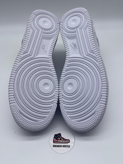 Nike Air Force 1 Low Supreme White
