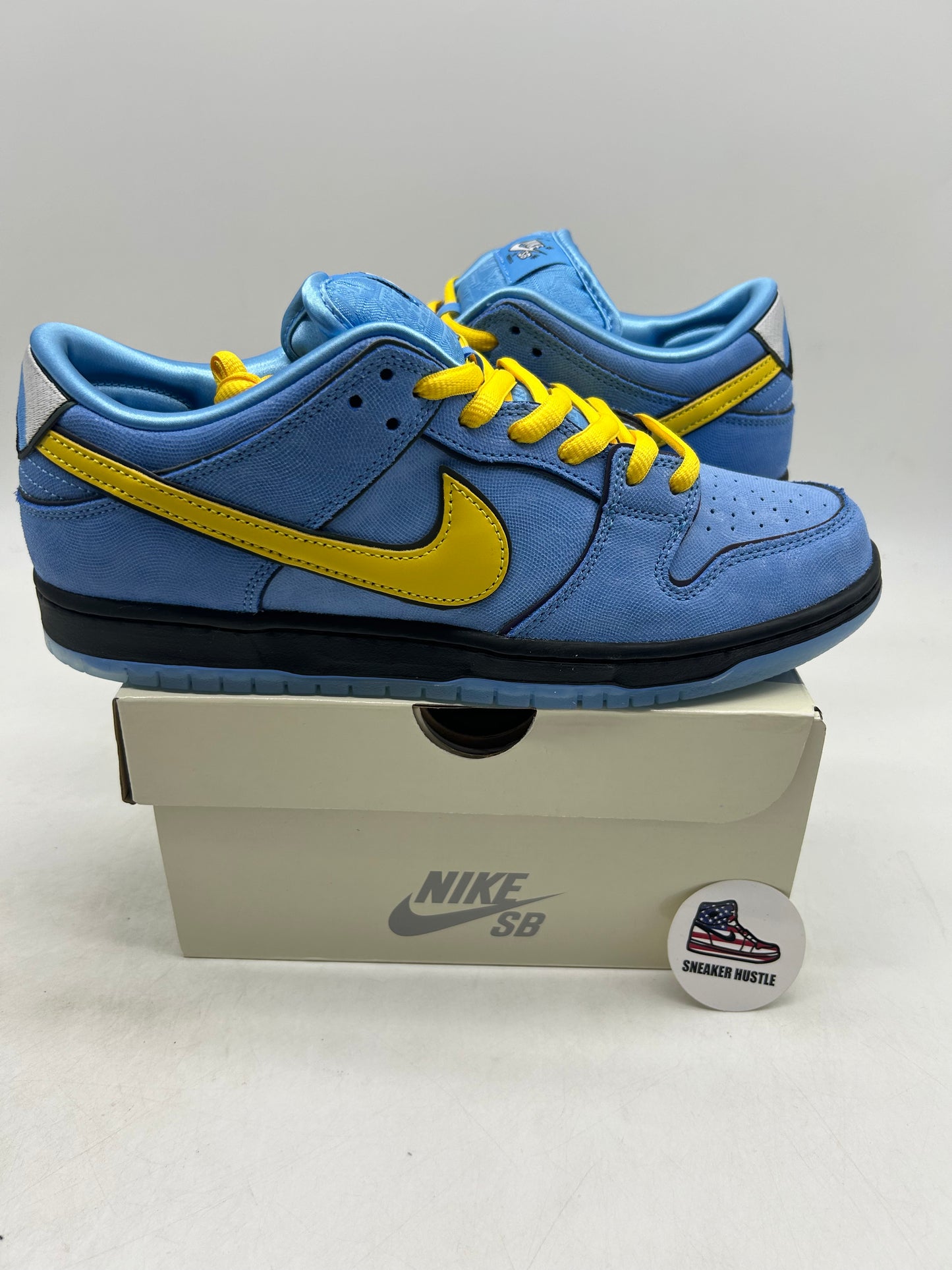 Nike SB Dunk Low The Powerpuff Girls Bubbles