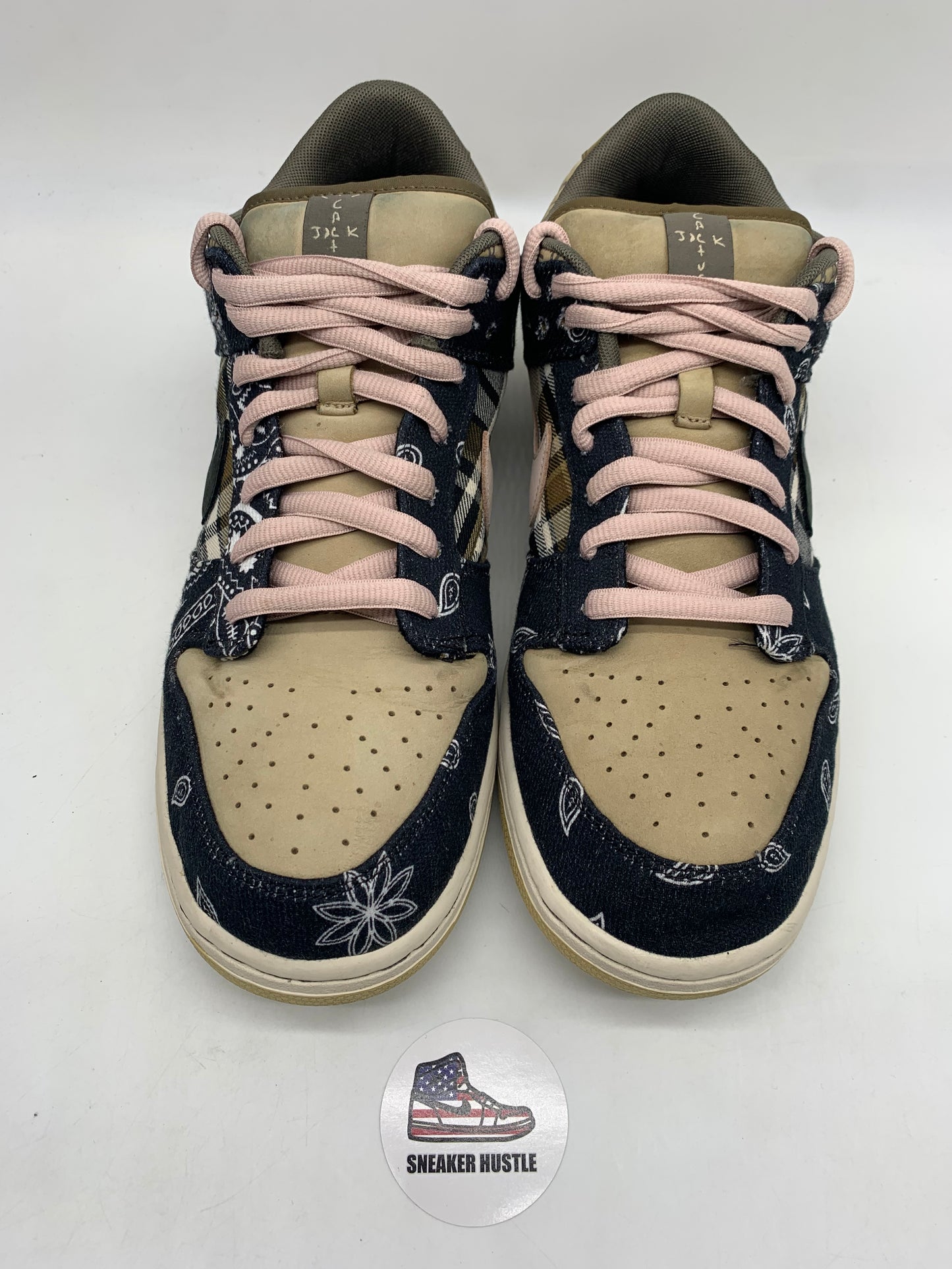 Nike SB Dunk Low Travis Scott (Special Box)