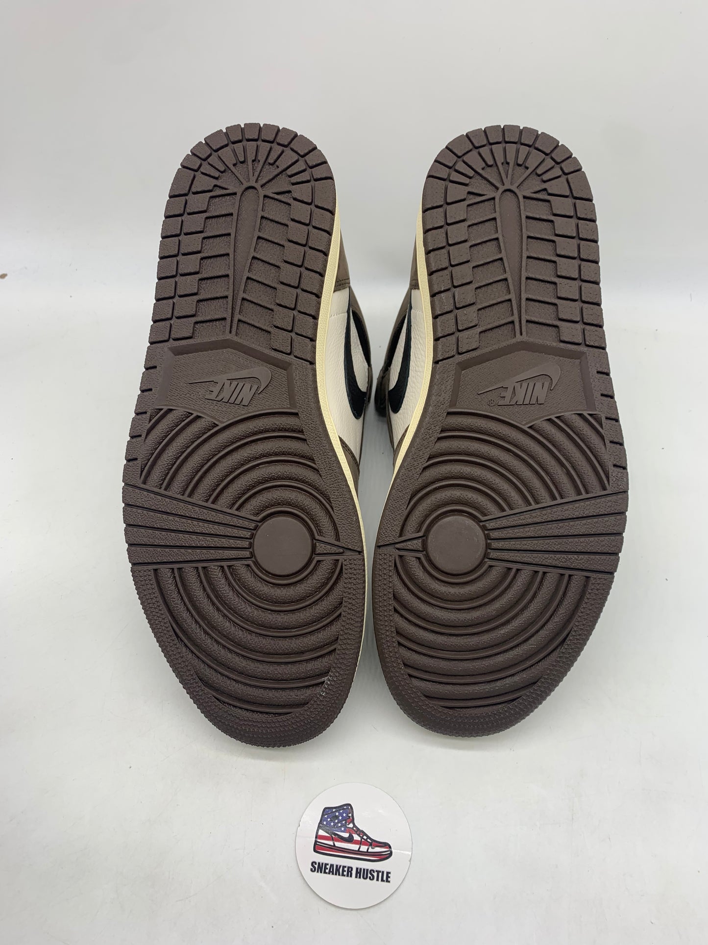 Jordan 1 Retro High OG SP Travis Scott Mocha