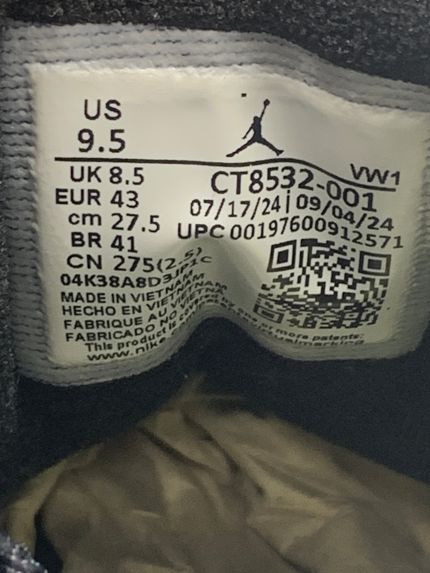 Jordan 3 Retro Black Cat (2025)