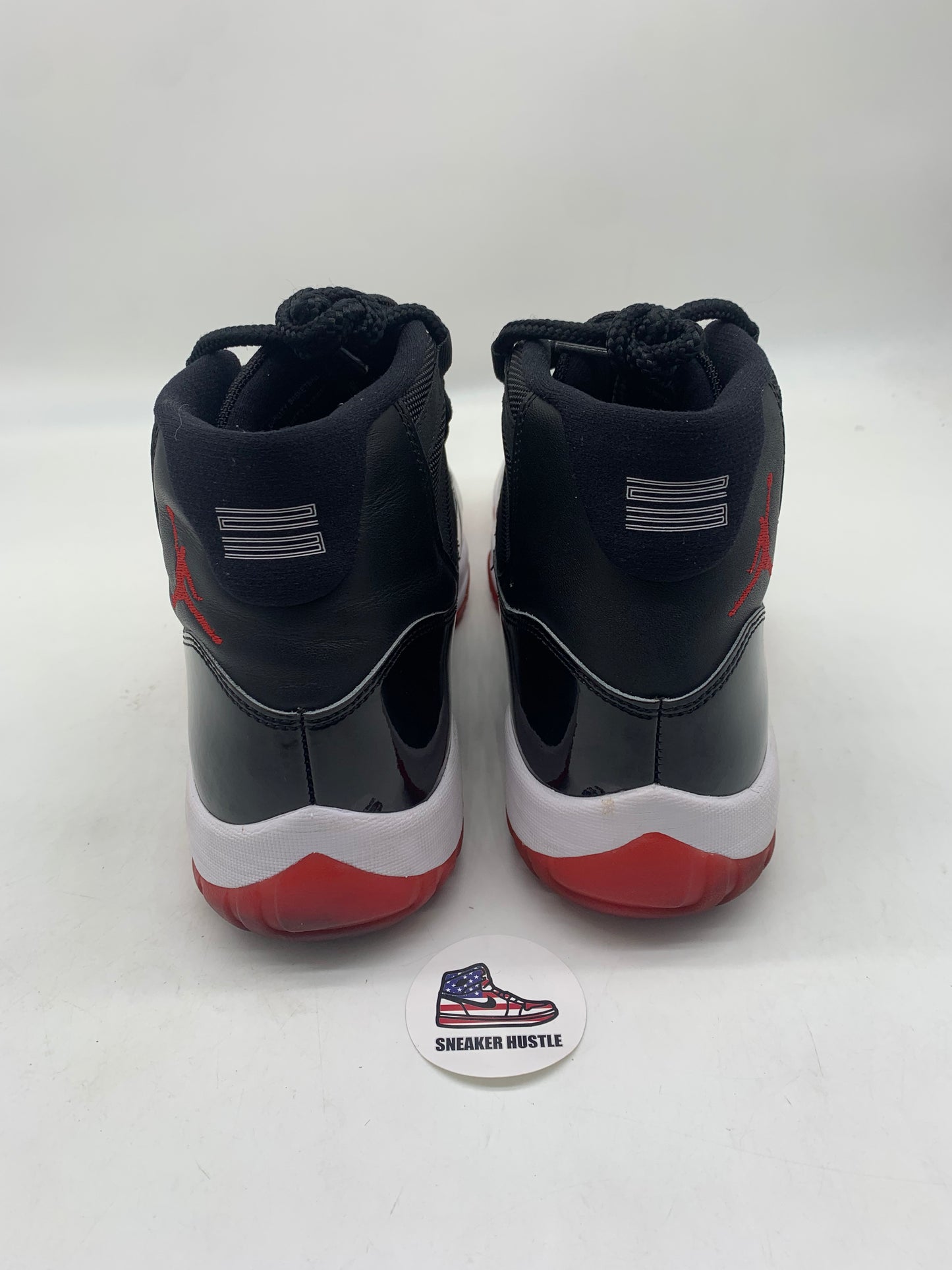 Jordan 11 Retro Playoffs Bred (2019)