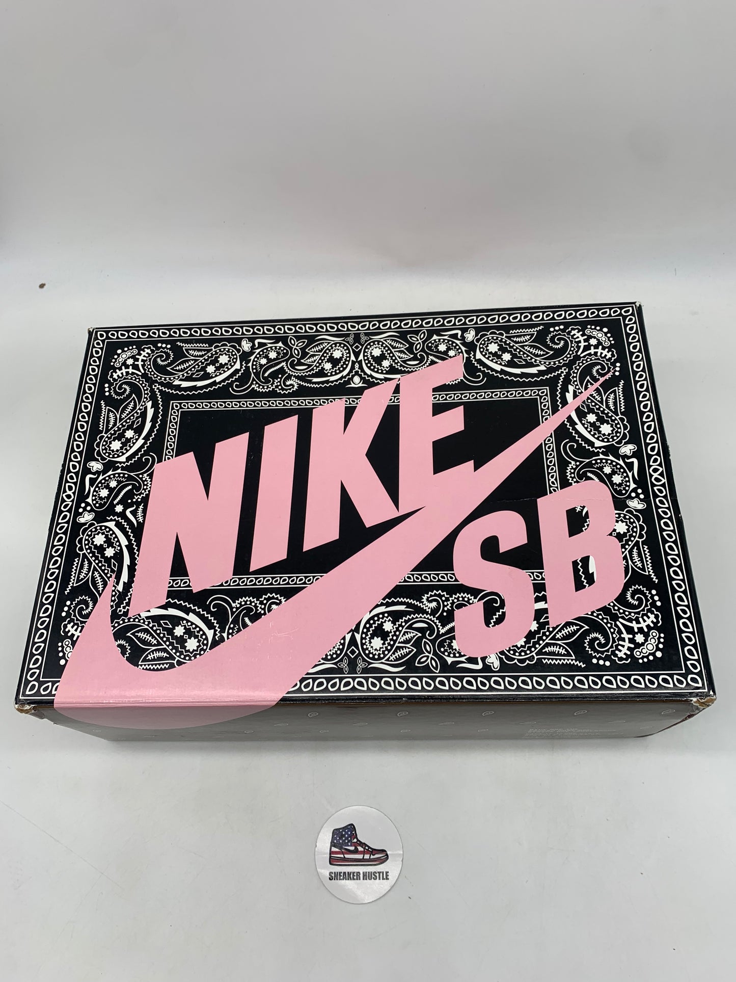 Nike SB Dunk Low Travis Scott (Special Box)