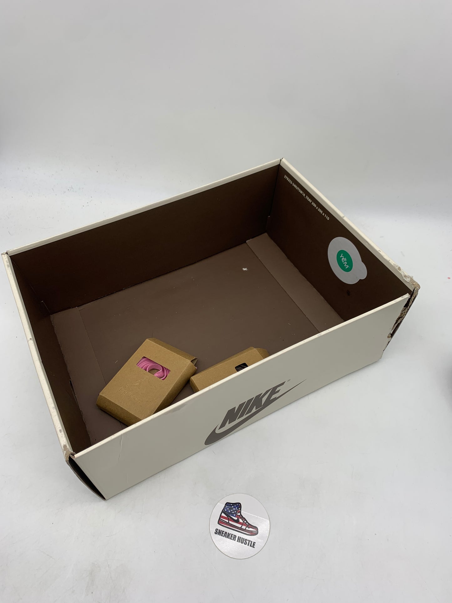 Jordan 1 Retro Low OG SP Travis Scott Velvet Brown