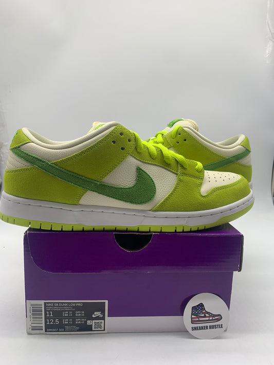 Nike SB Dunk Low Green Apple