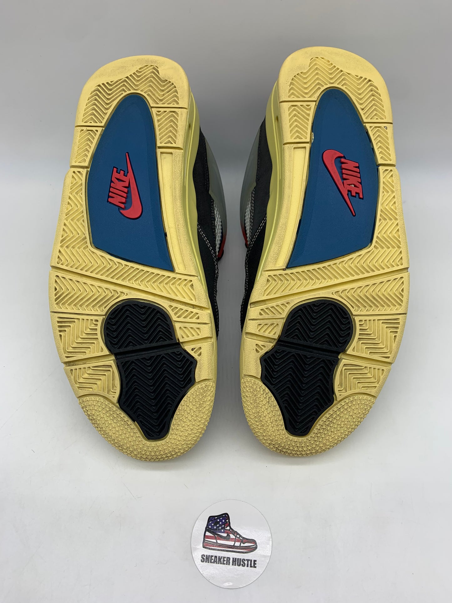 Jordan 4 Retro Union Off Noir