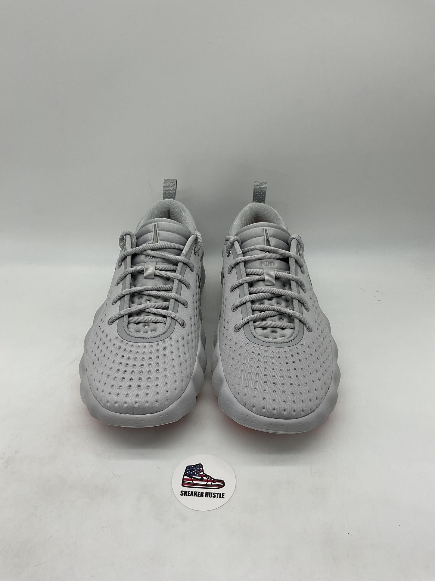 Nike Mind 002 Light Smoke Grey