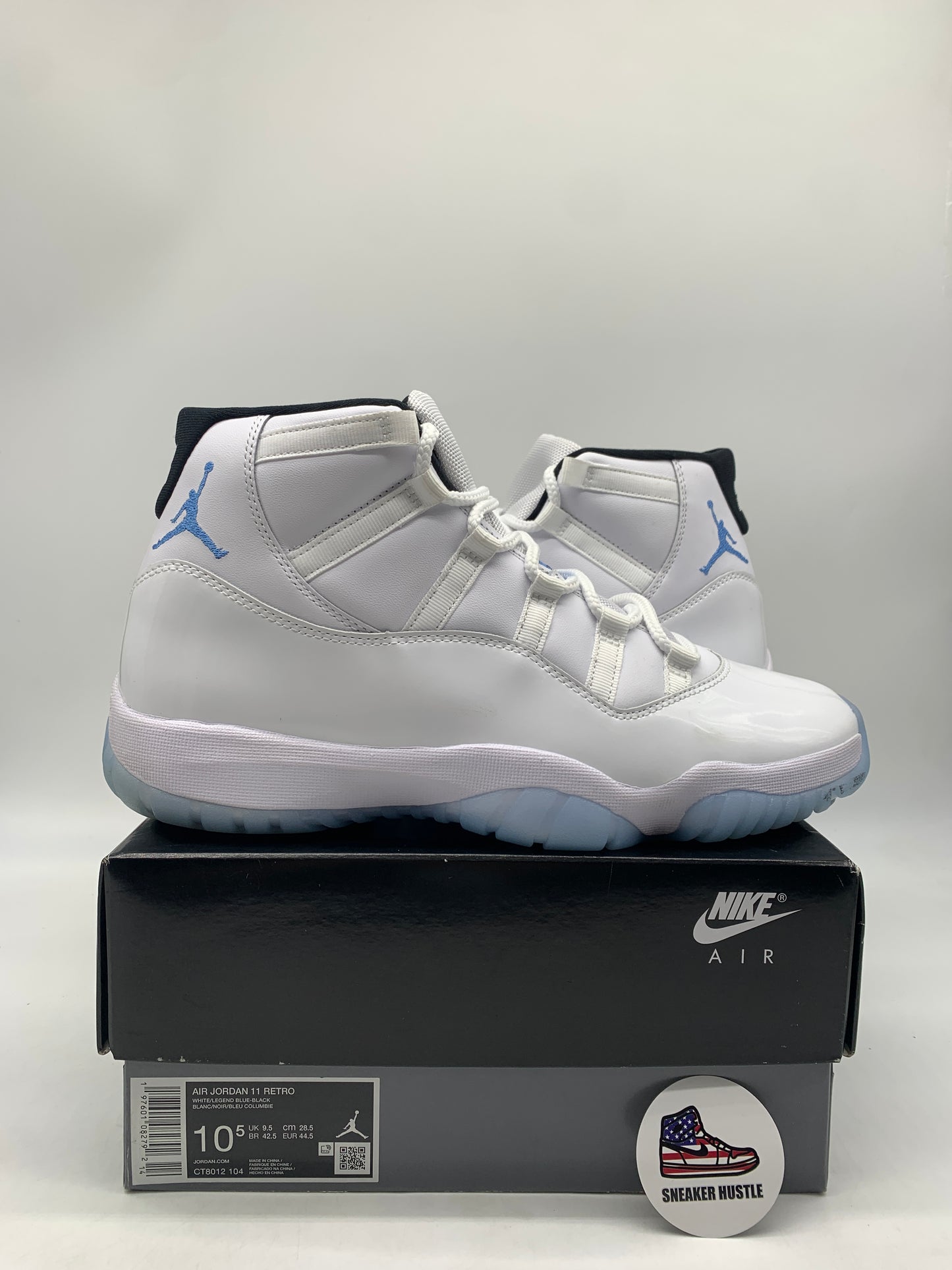 Jordan 11 Retro Legend Blue (2024)