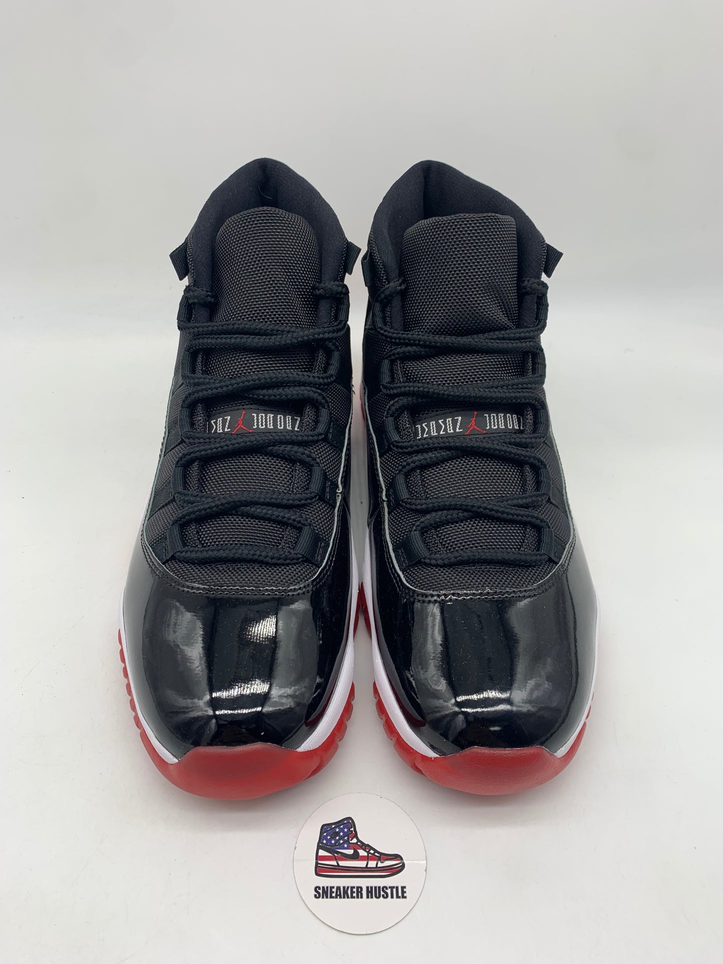 Jordan 11 Retro Playoffs Bred (2019)