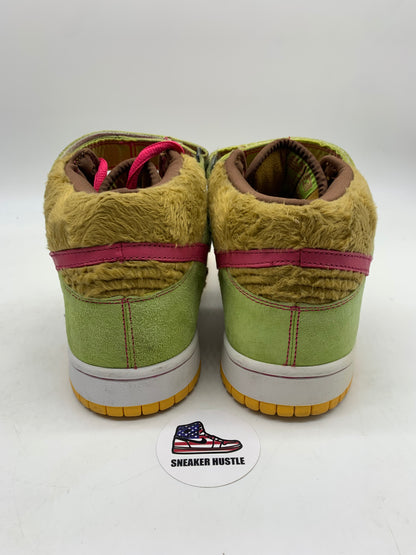 Nike SB Dunk Mid Mama Bear