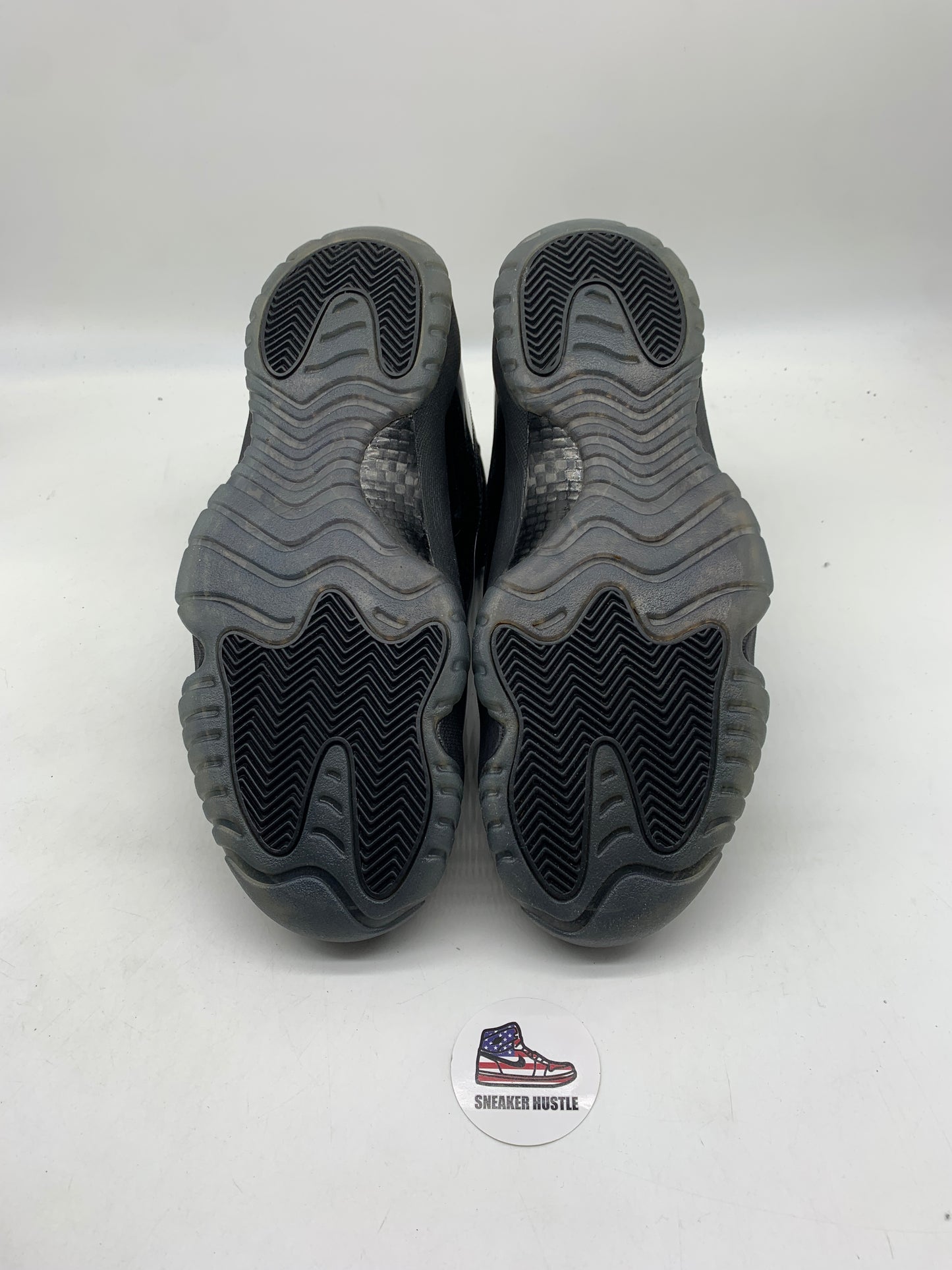 Jordan 11 Retro Cap and Gown